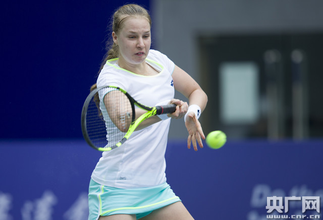 队友之间的 队友之间的