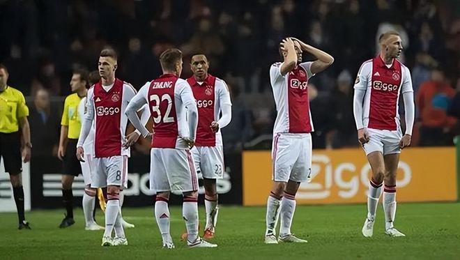 强调纪律 强调纪律