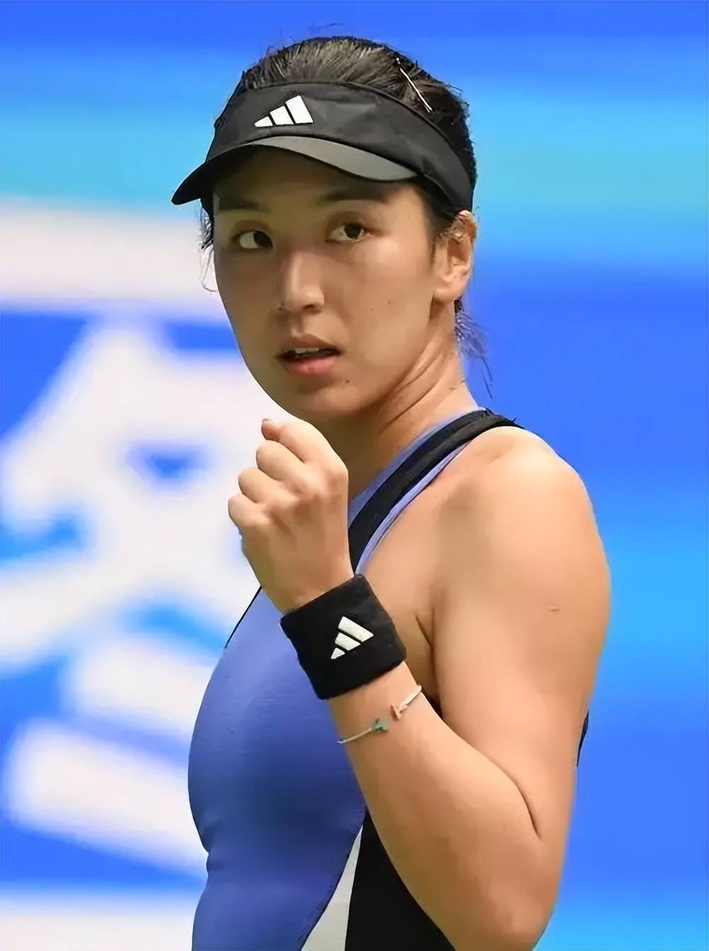 首节拉扯到 首节拉扯到