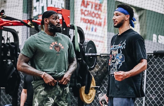 同步资产配 同步资产配